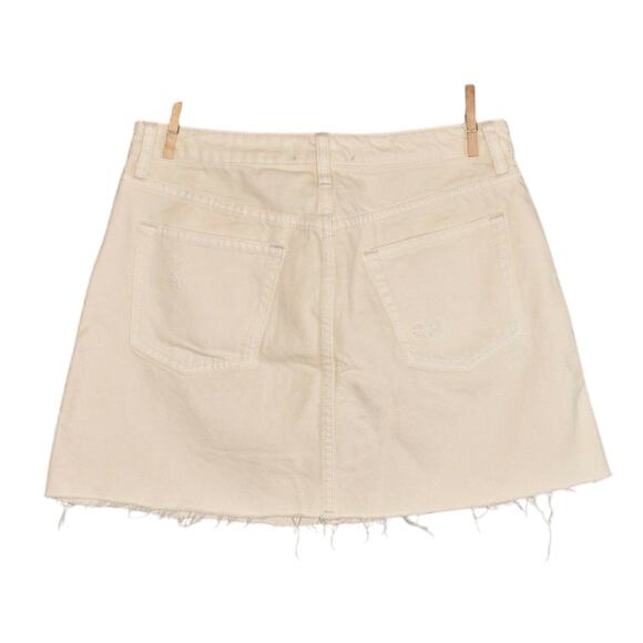 FREE PEOPLE NEW $68 Distressed Denim Mini Skirt Worn White Button Fly Size 29 - Picture 2 of 3